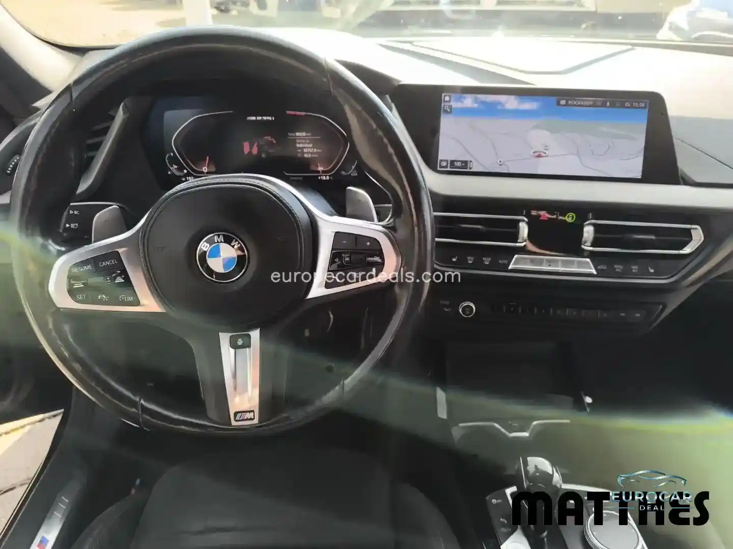 BMW M235