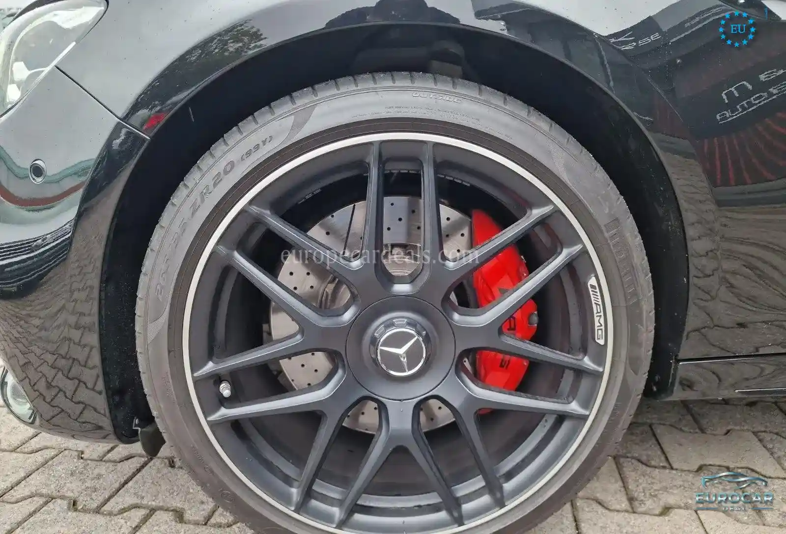 Mercedes-Benz E 63 AMG