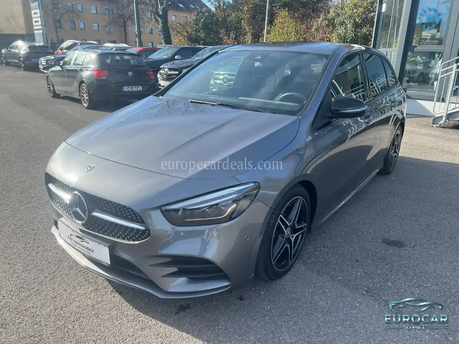 Mercedes-Benz B 200