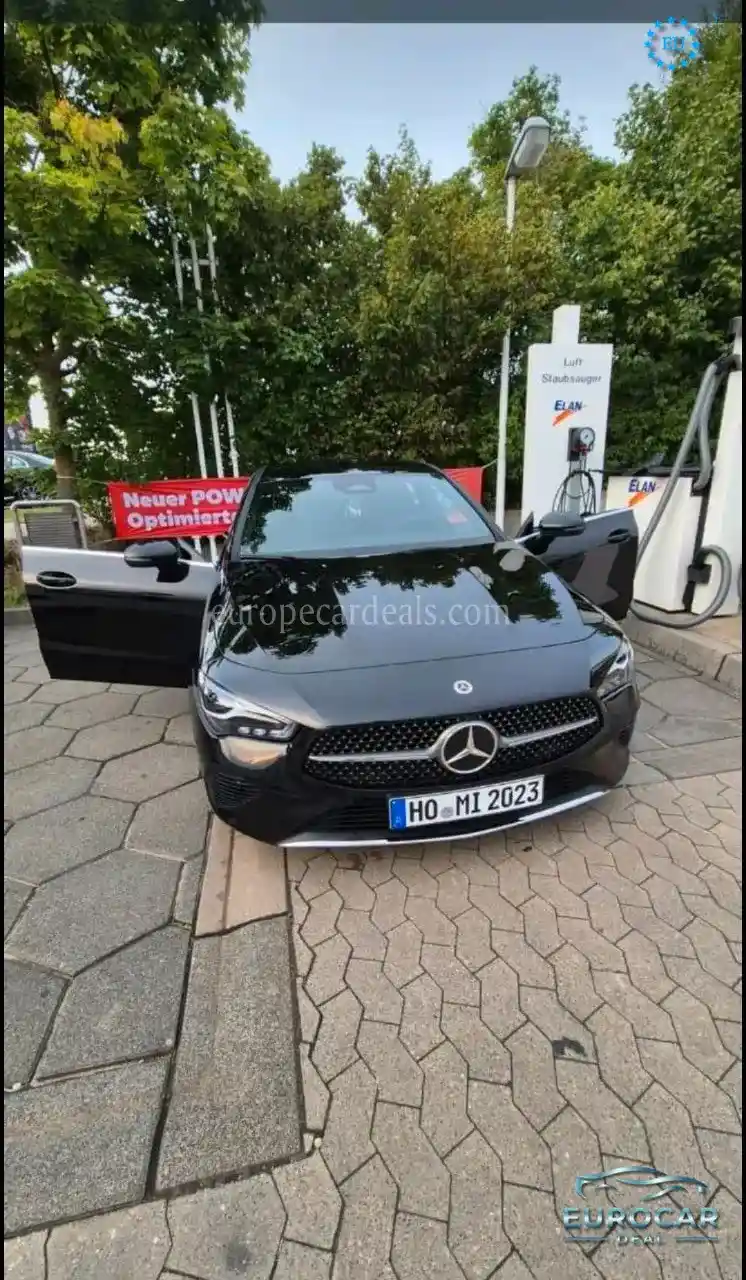 Mercedes-Benz CLA 180