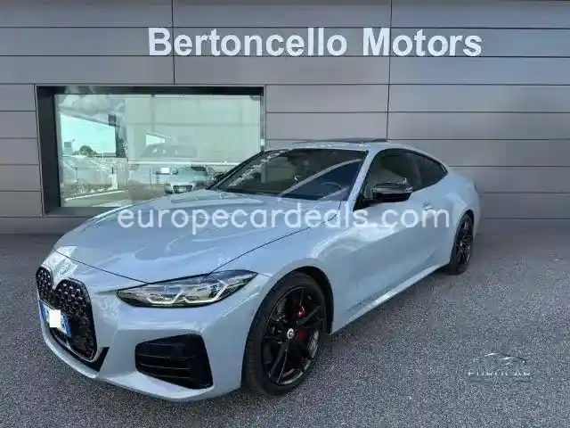 BMW M140i