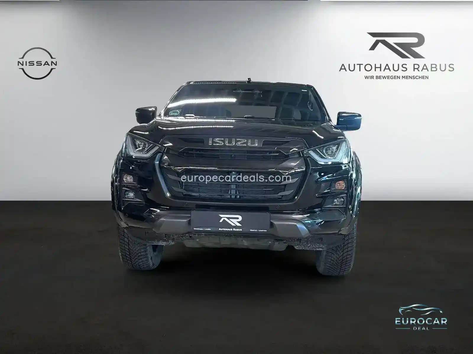 DoubleCab 4WD AT V-Cross Kam SHZ AHK Apple