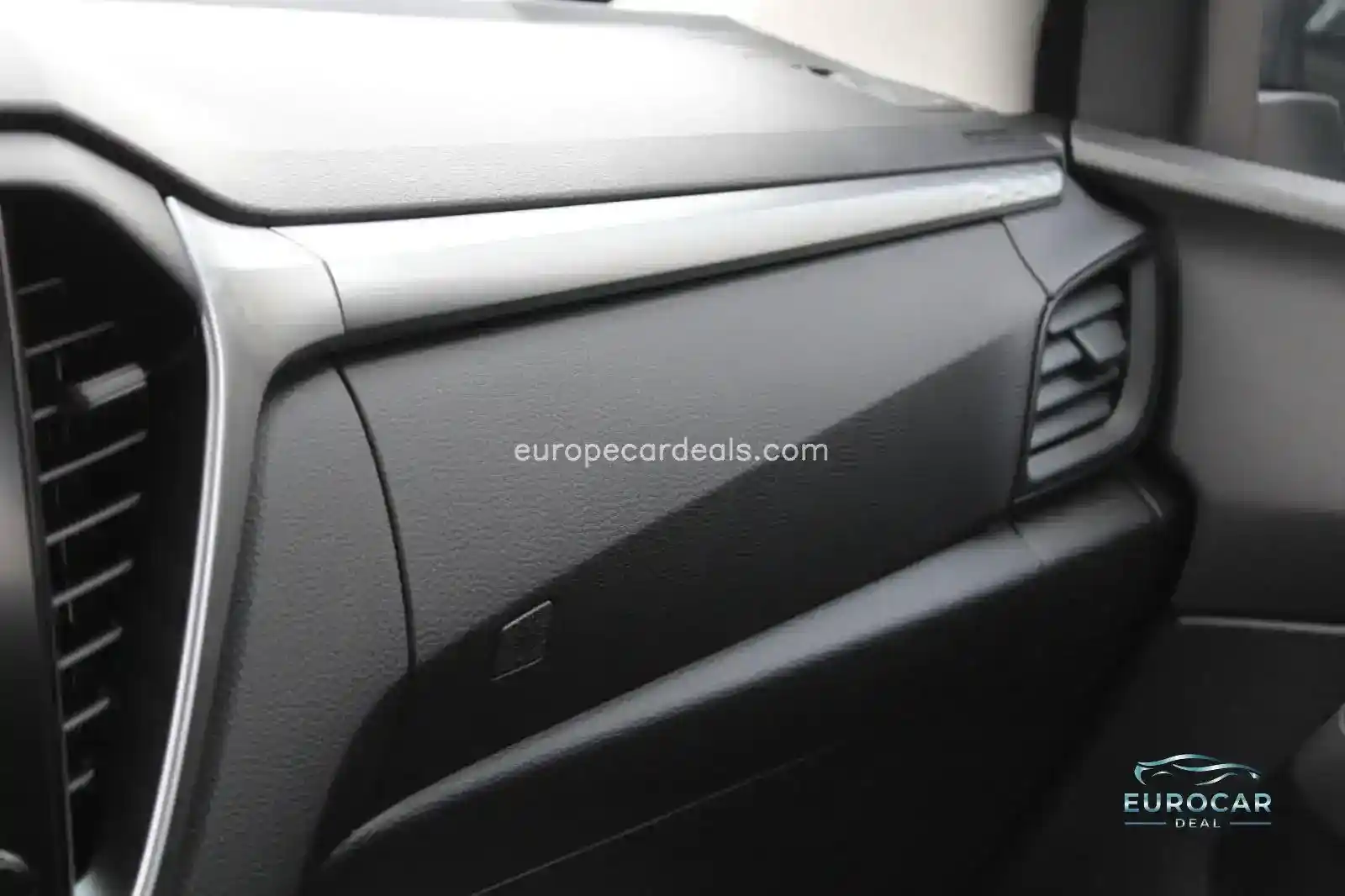 Space Cab 4×4 LS | VERFÜGBAR