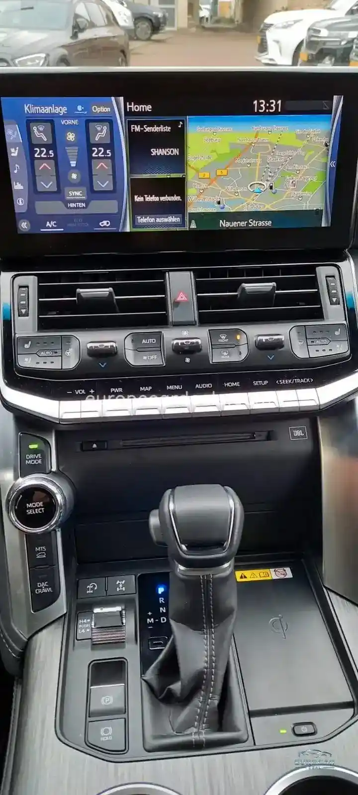 Toyota Land Cruiser