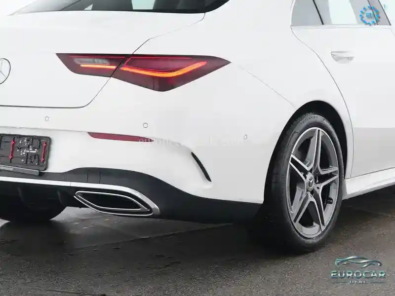 Mercedes-Benz CLA 220