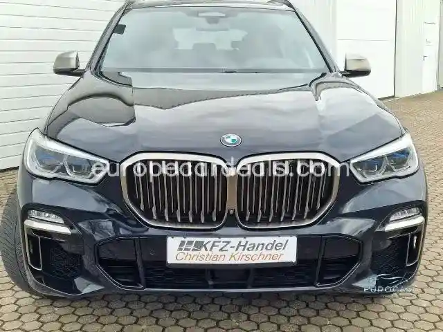 BMW X5 M50