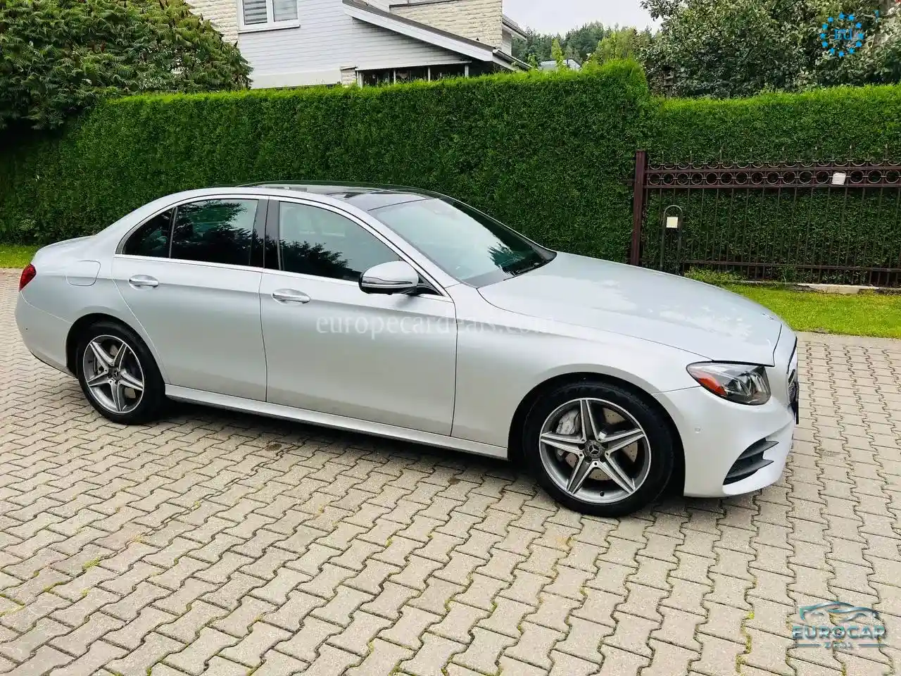Mercedes-Benz E 400