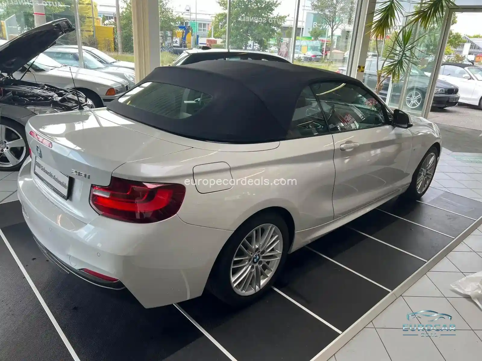 BMW 218