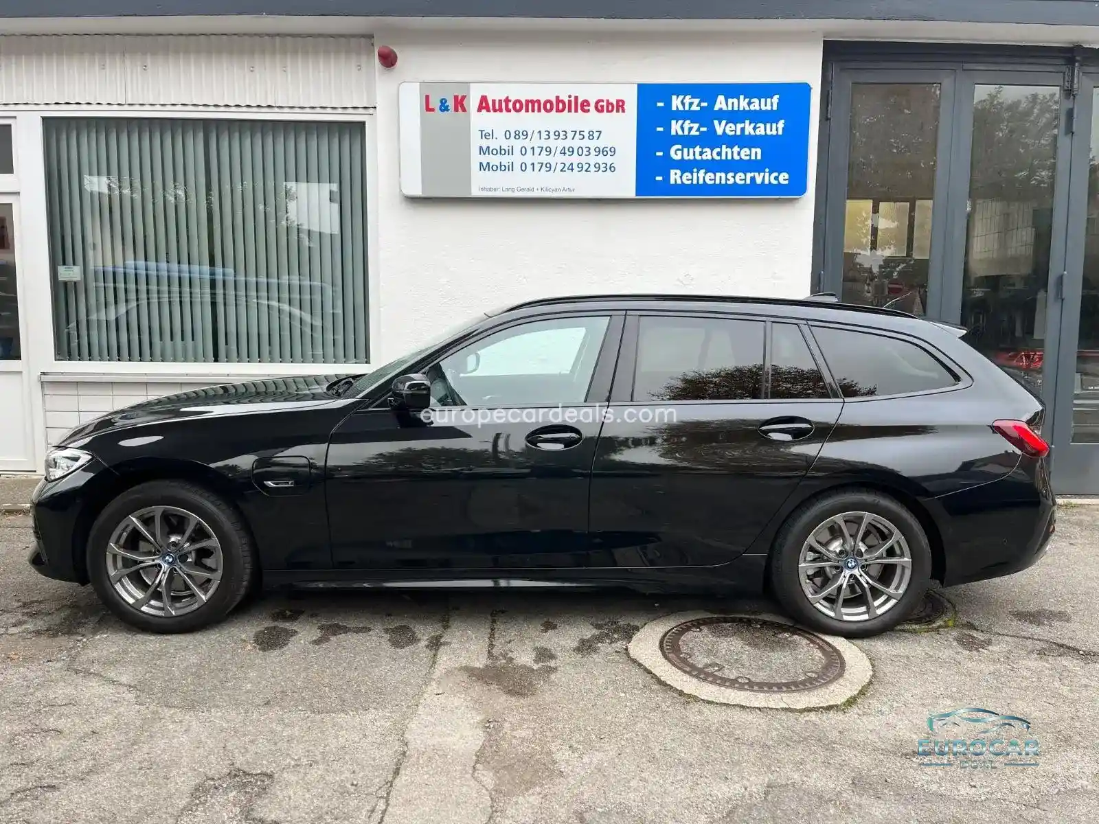 BMW 320