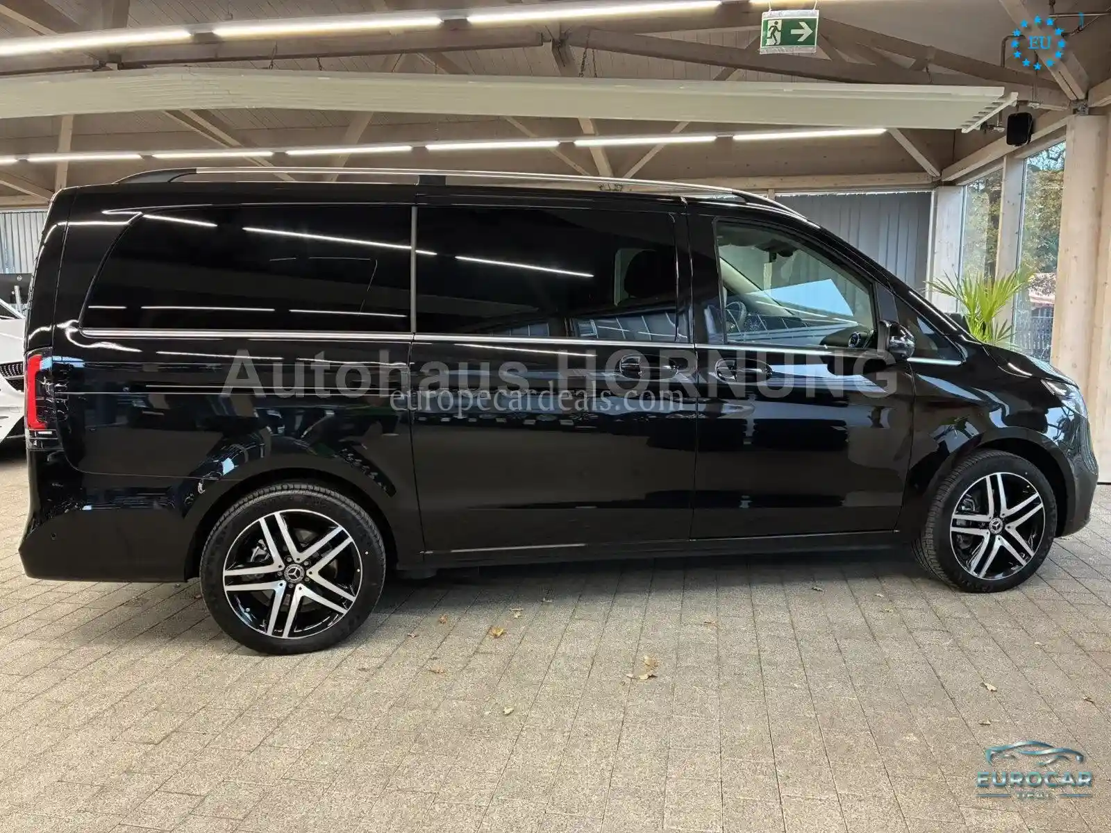 Mercedes-Benz V 250