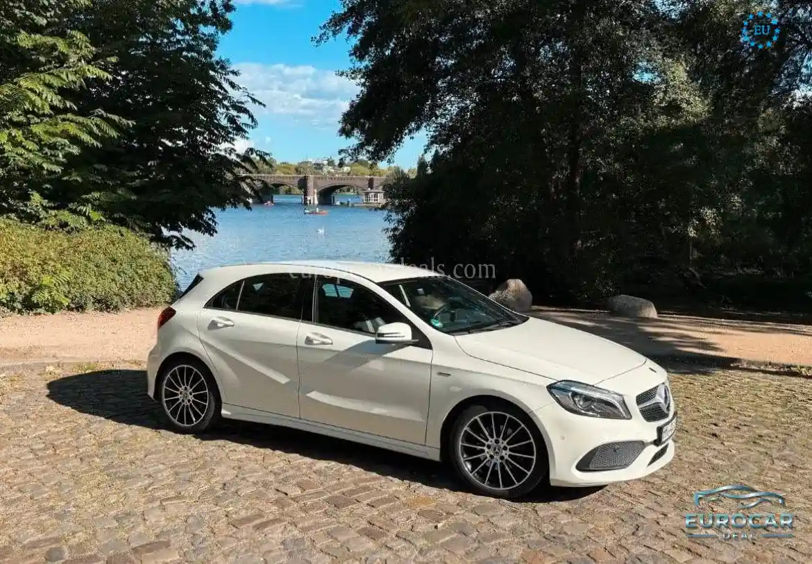 Mercedes-Benz A 180