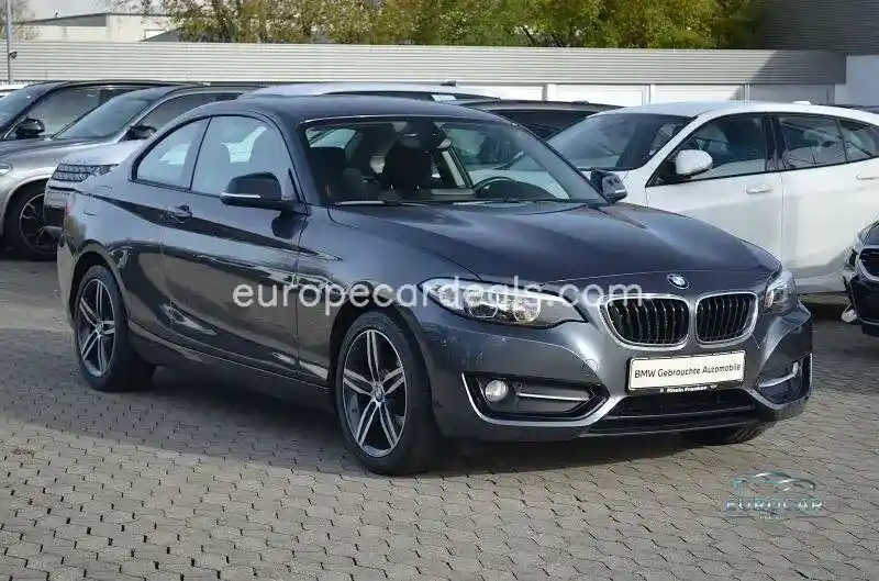 BMW 220