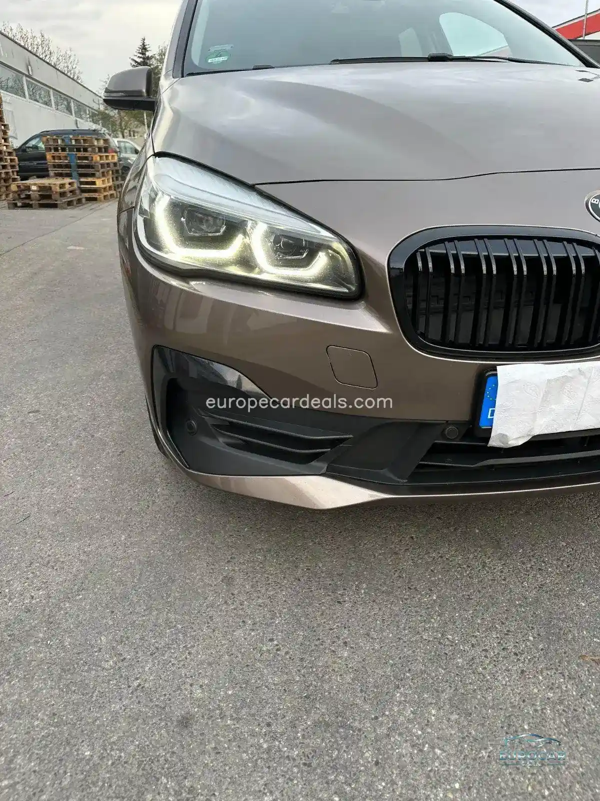 BMW 218