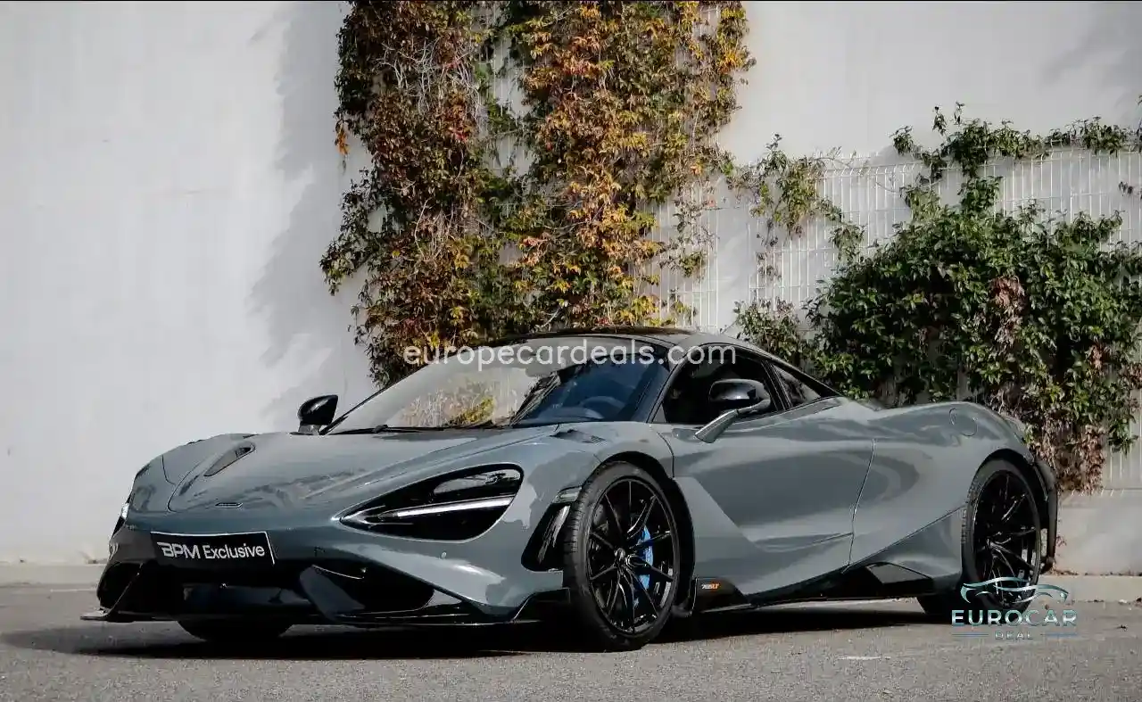 McLaren 765LT