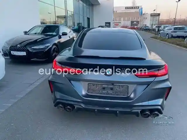 BMW M8
