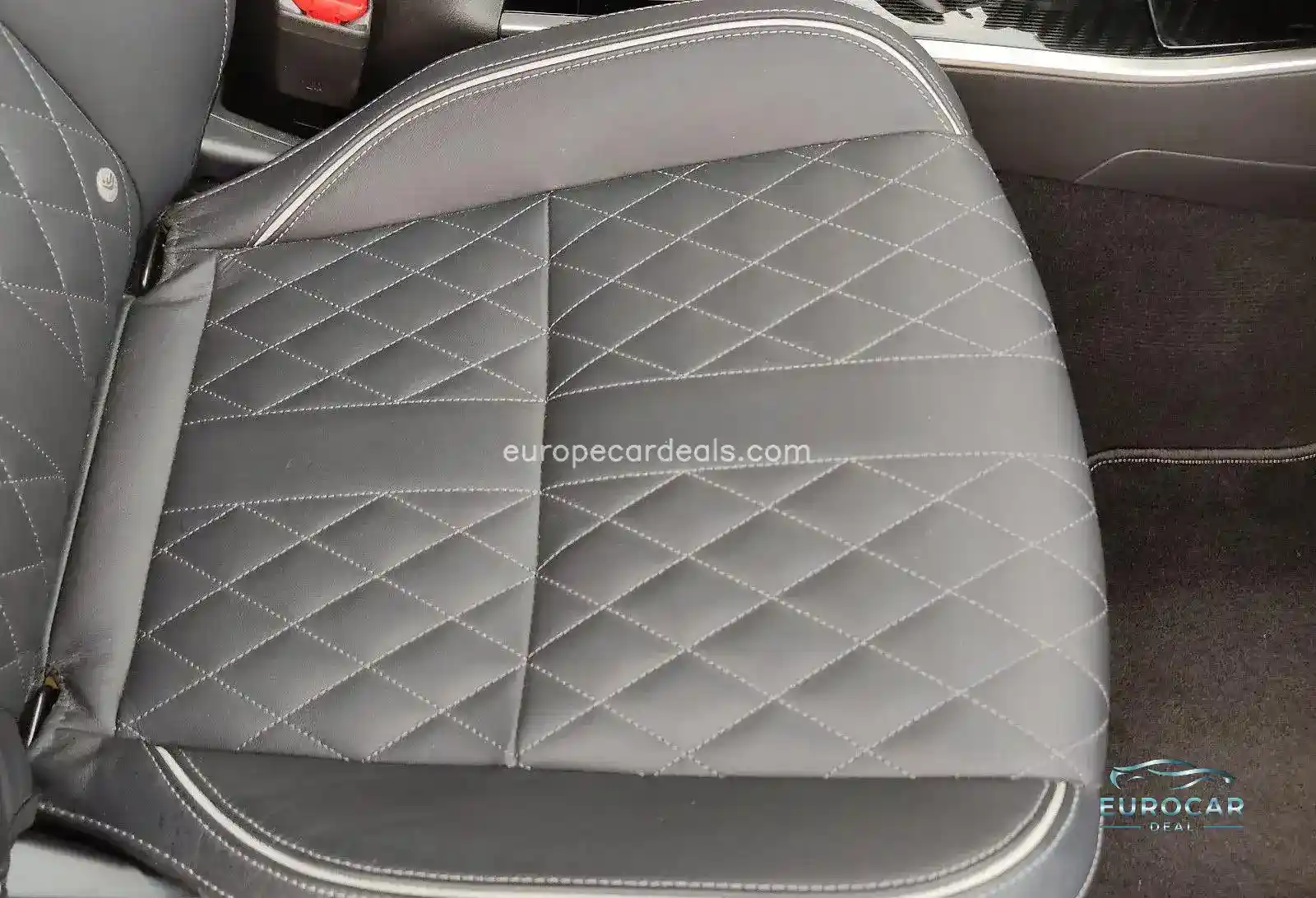 Mitsubishi Plug-in Hybrid Outlander