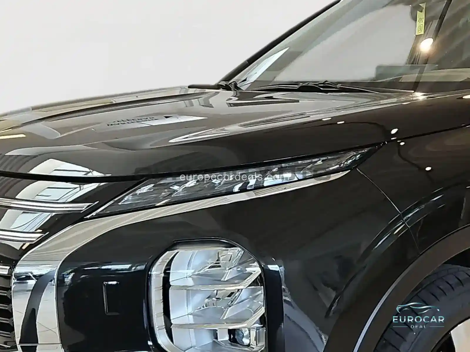 Mitsubishi Plug-in Hybrid Outlander