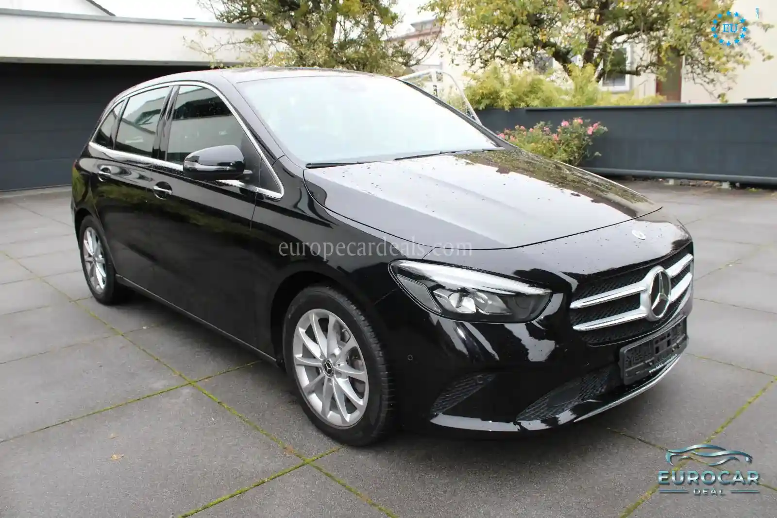 Mercedes-Benz B 220
