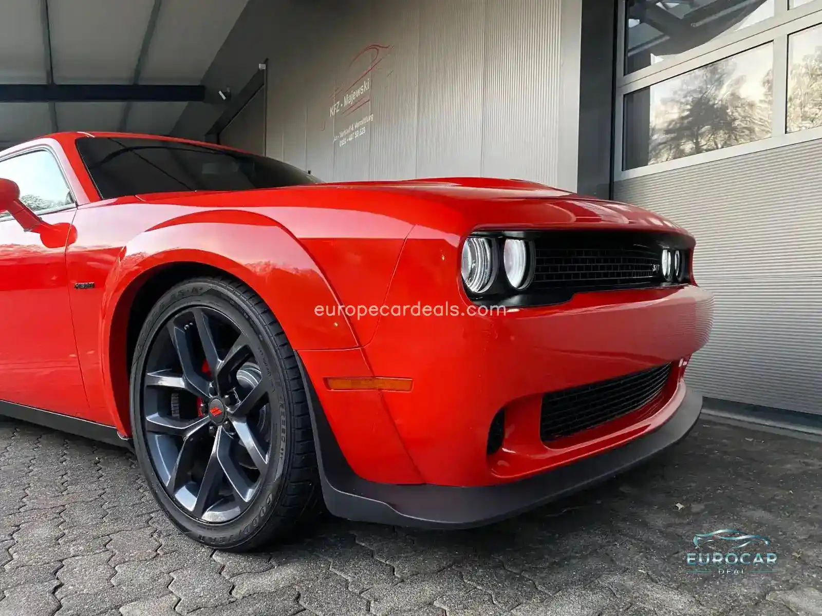 Dodge Challenger