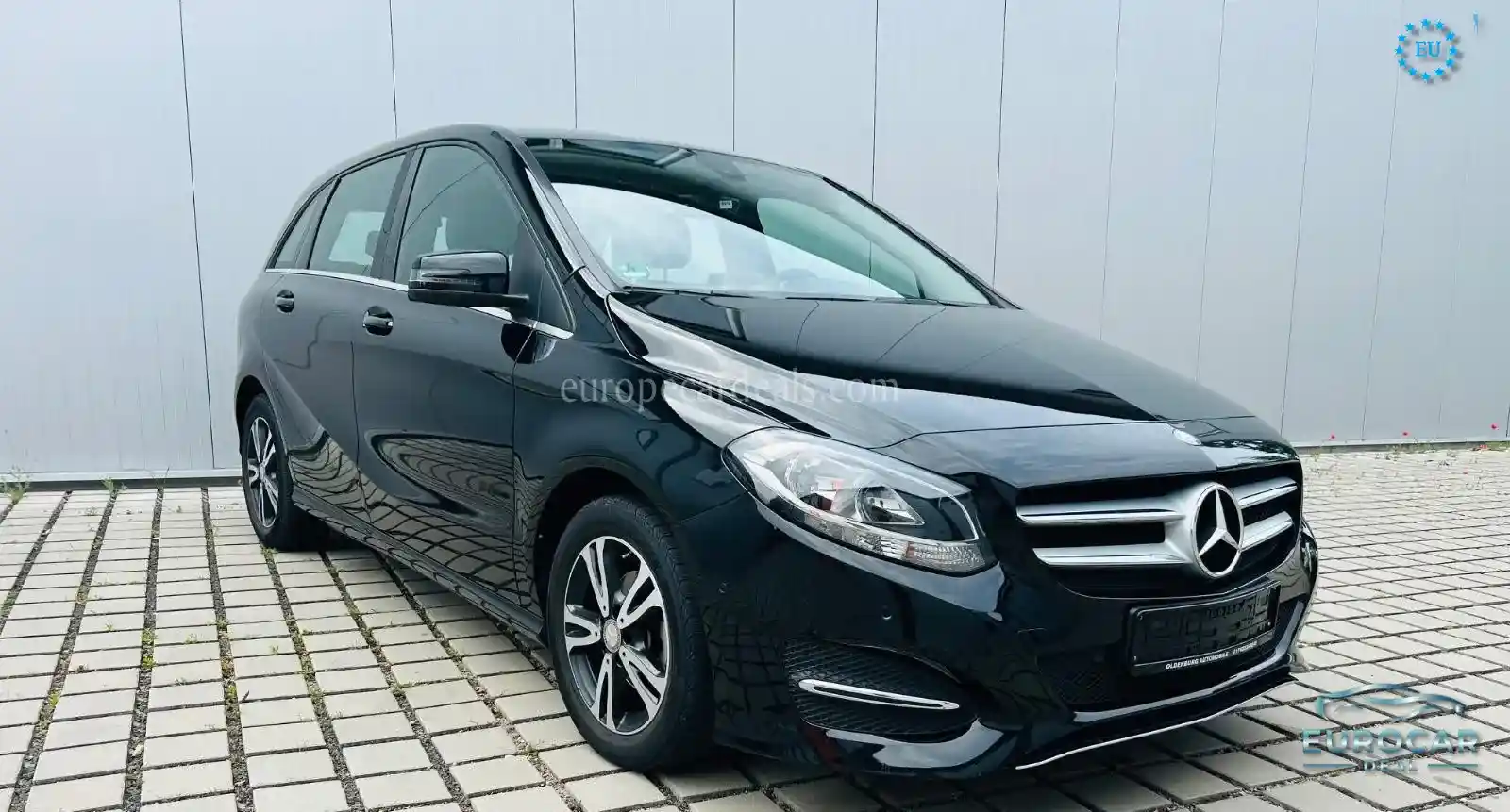 Mercedes-Benz B 180