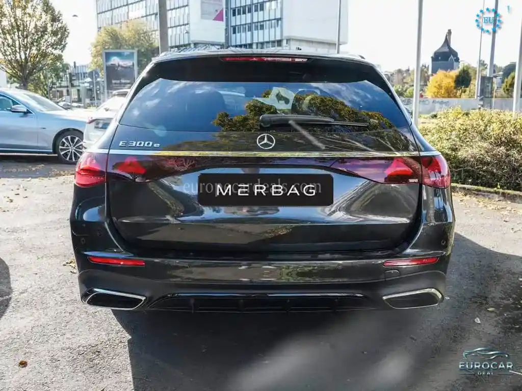 Mercedes-Benz E 300