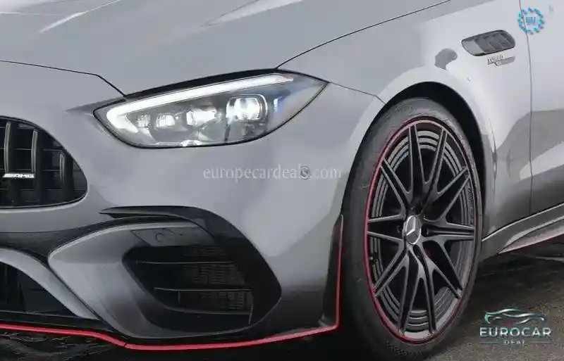 Mercedes-Benz C 63 AMG