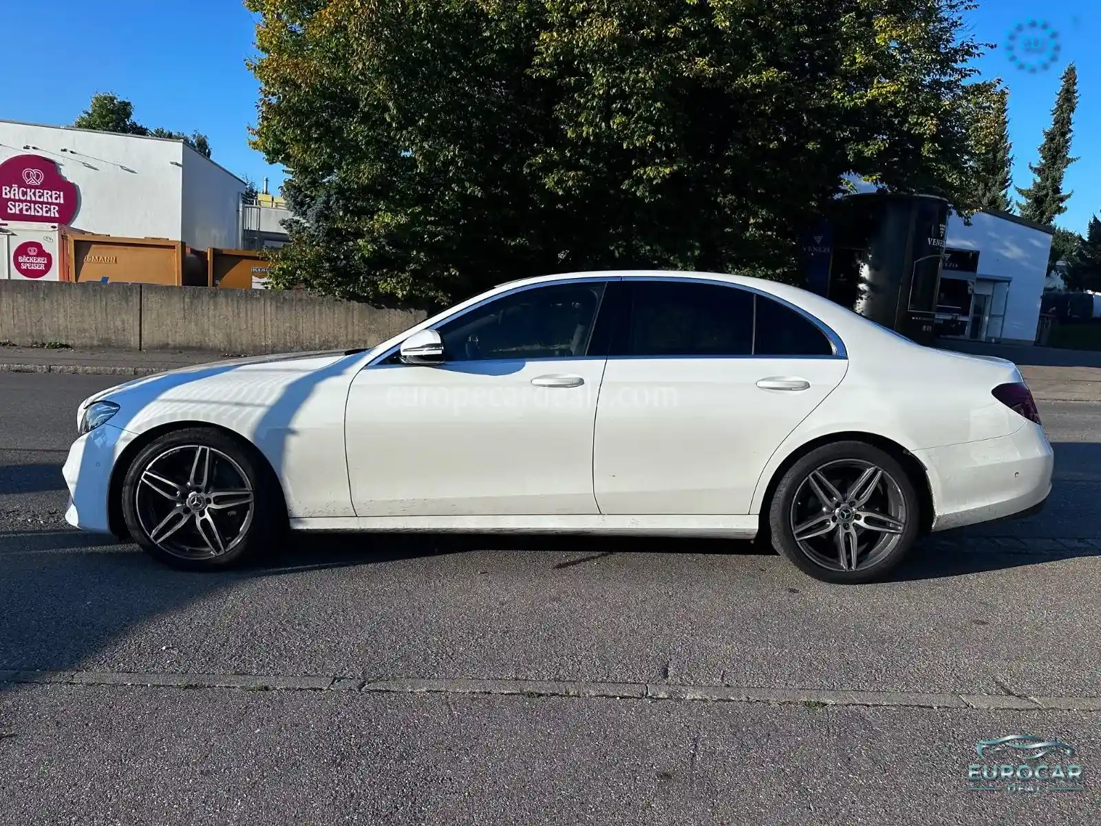 Mercedes-Benz E 220