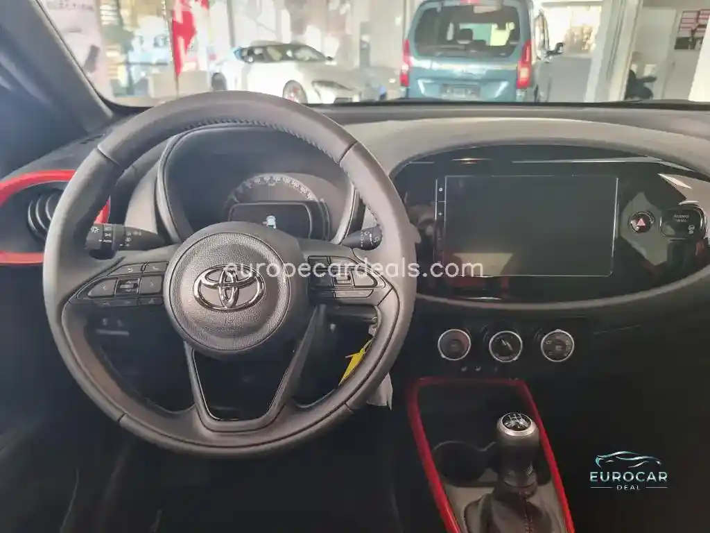 Toyota Aygo (X)