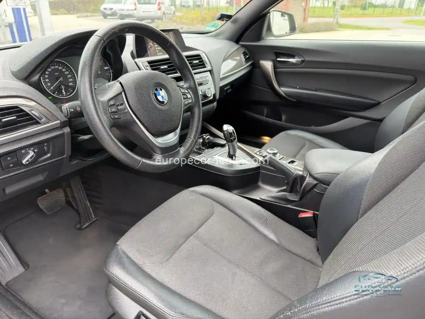 BMW 220
