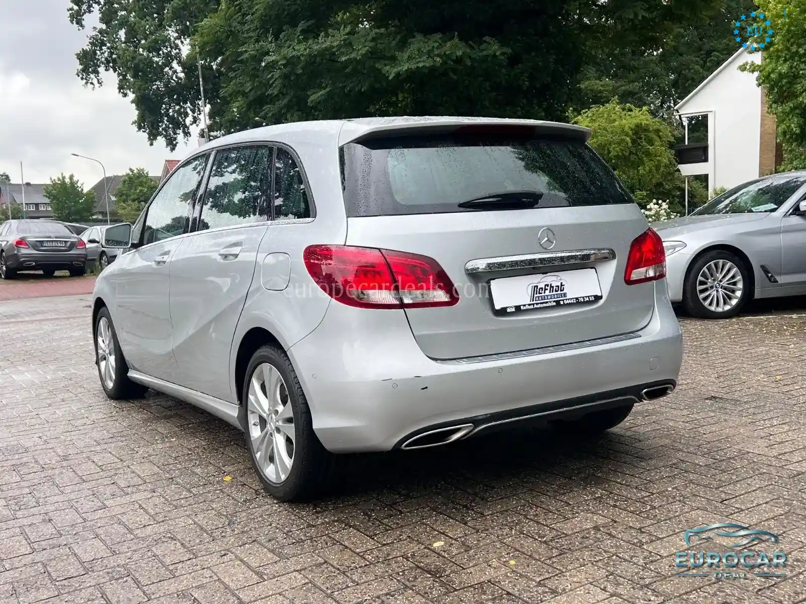 Mercedes-Benz B 220