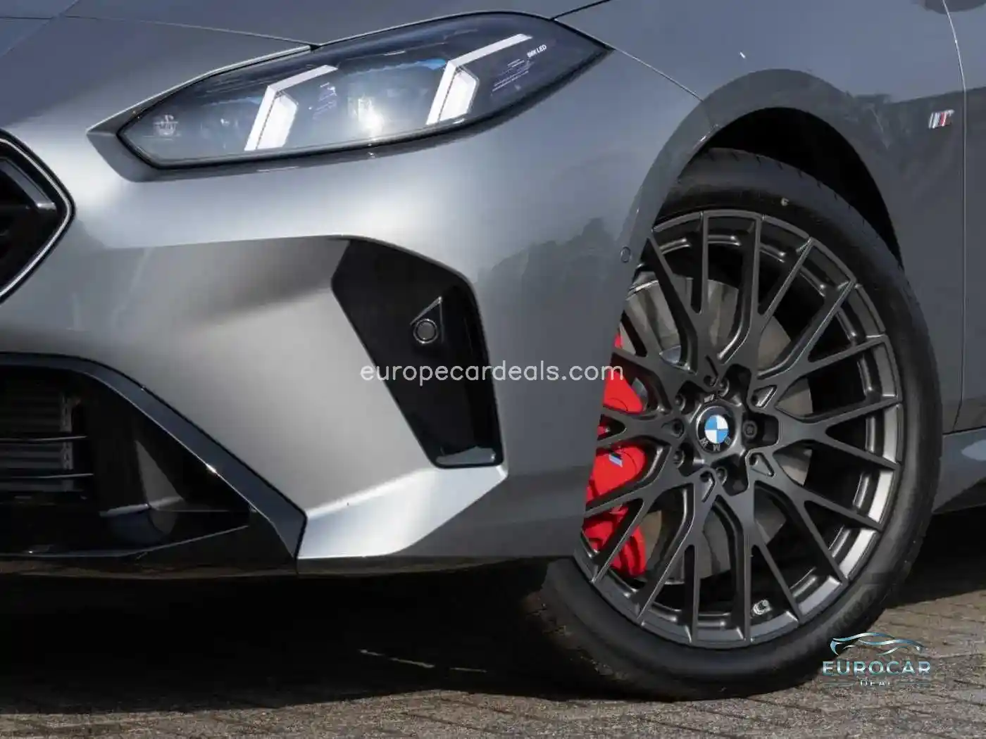 BMW M235