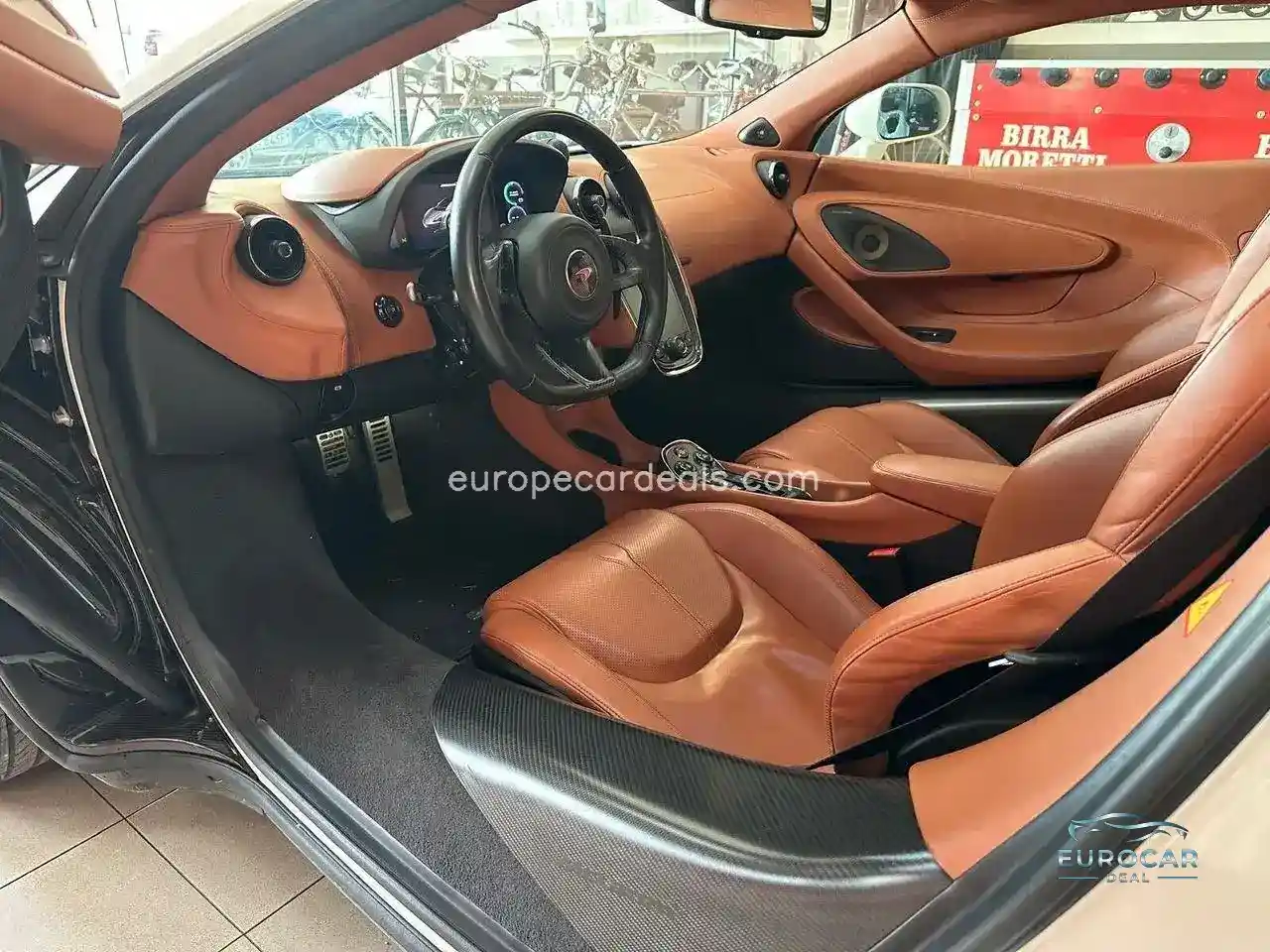 McLaren 570GT