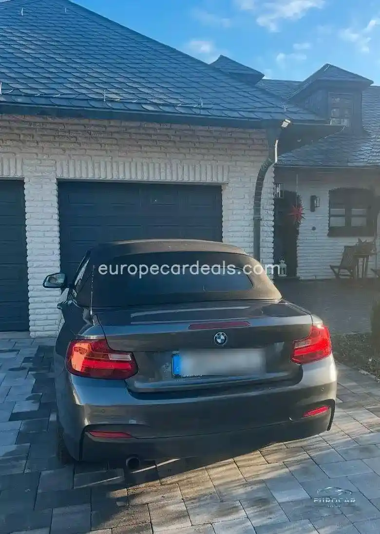 BMW 218
