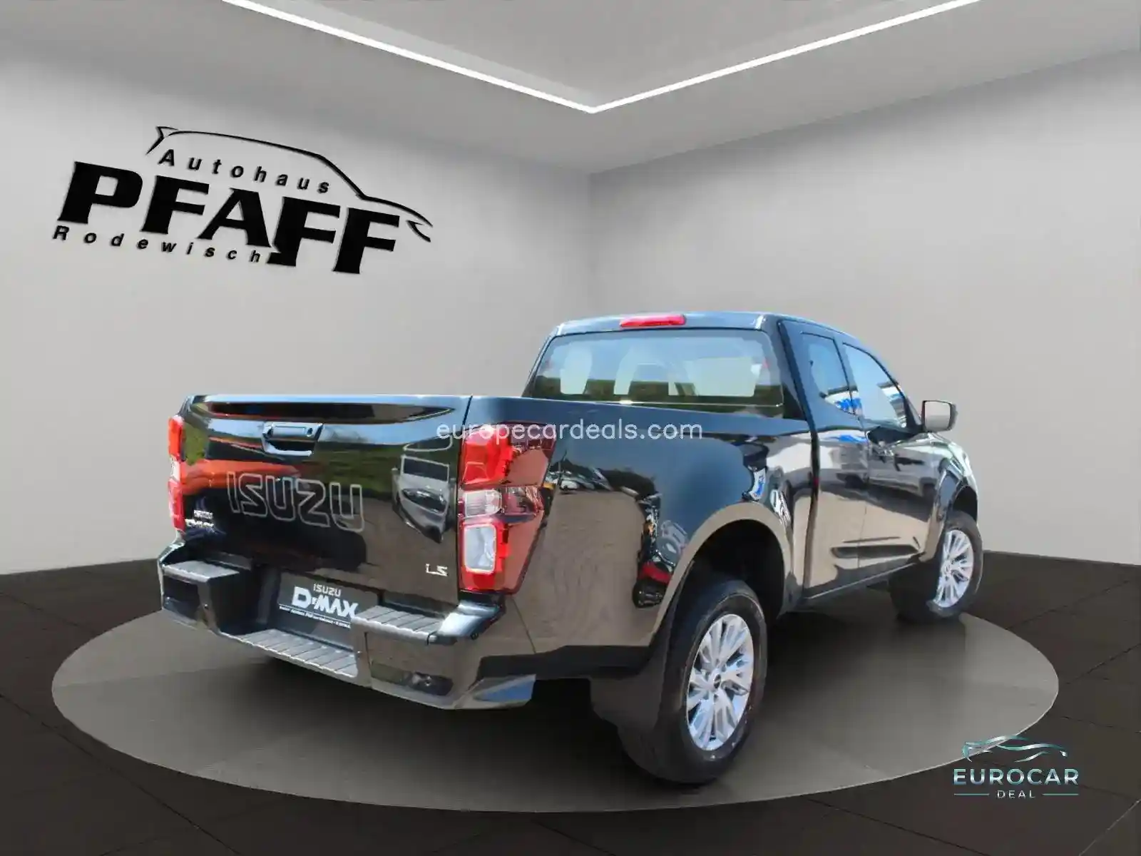 Space Cab 4×4 LS | LADEFLÄCHENBESCHICHTUNG