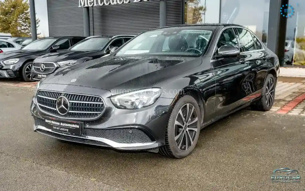Mercedes-Benz E 300