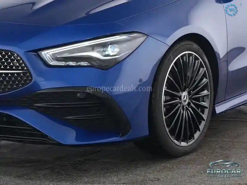 Mercedes-Benz CLA 200