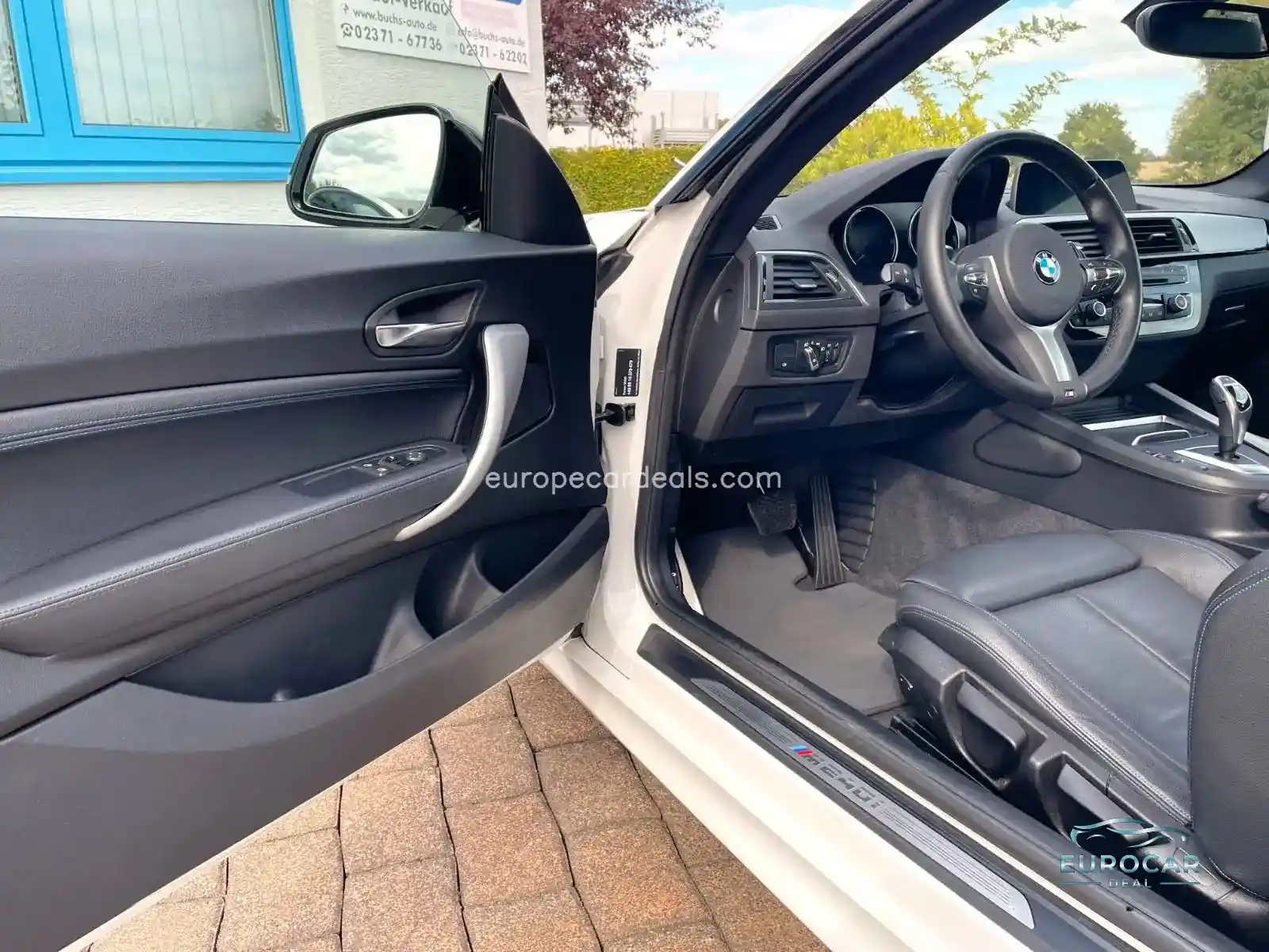 BMW M240i