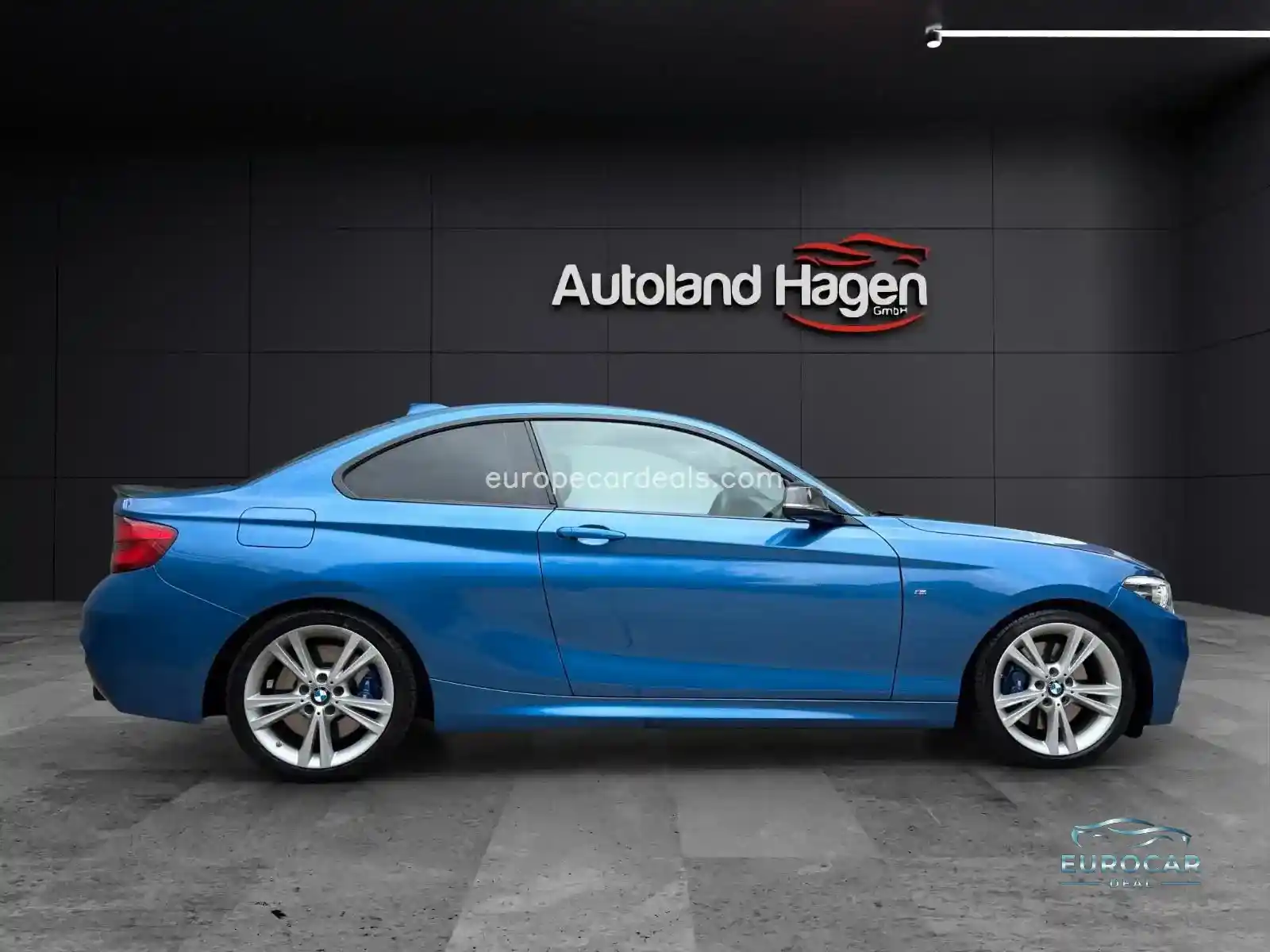 BMW M240i