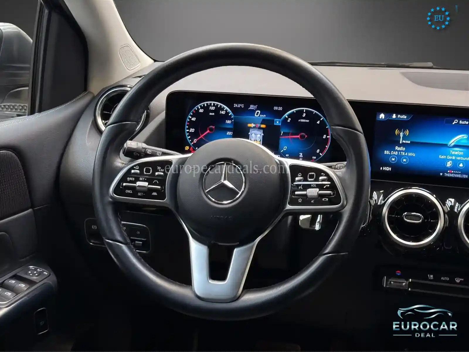 Mercedes-Benz B 220