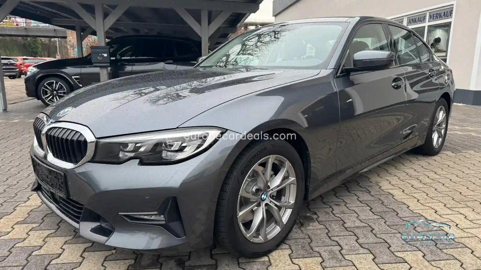 BMW 320