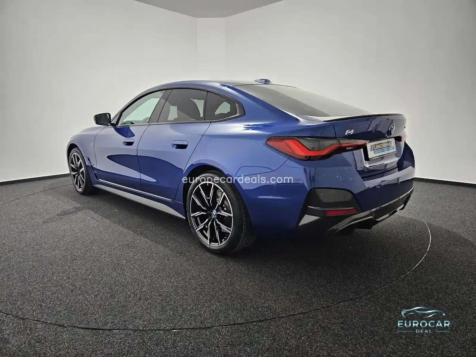 BMW i4