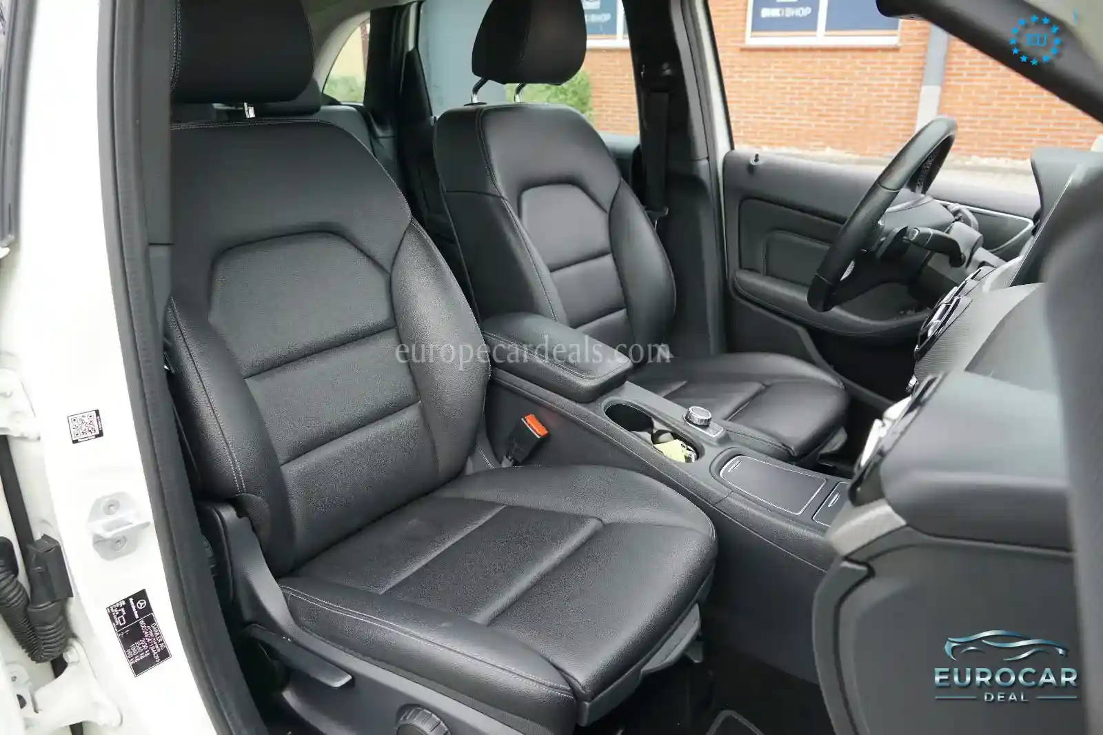 Mercedes-Benz B 220