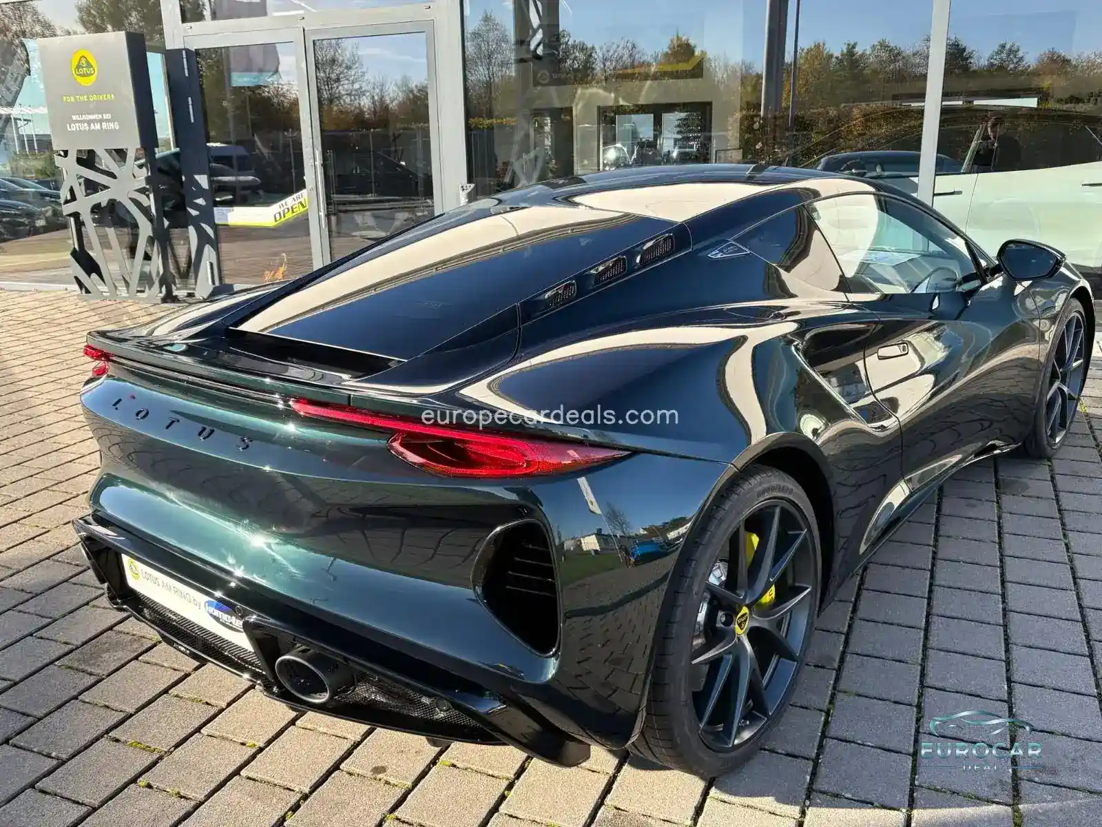 Lotus Emira