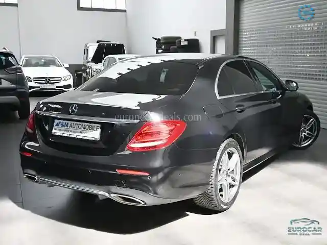Mercedes-Benz E 200