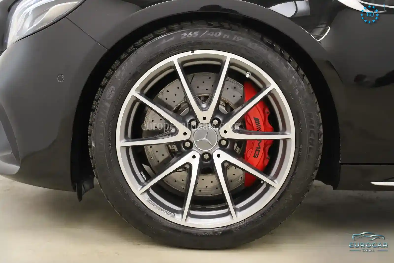 Mercedes-Benz E 63 AMG