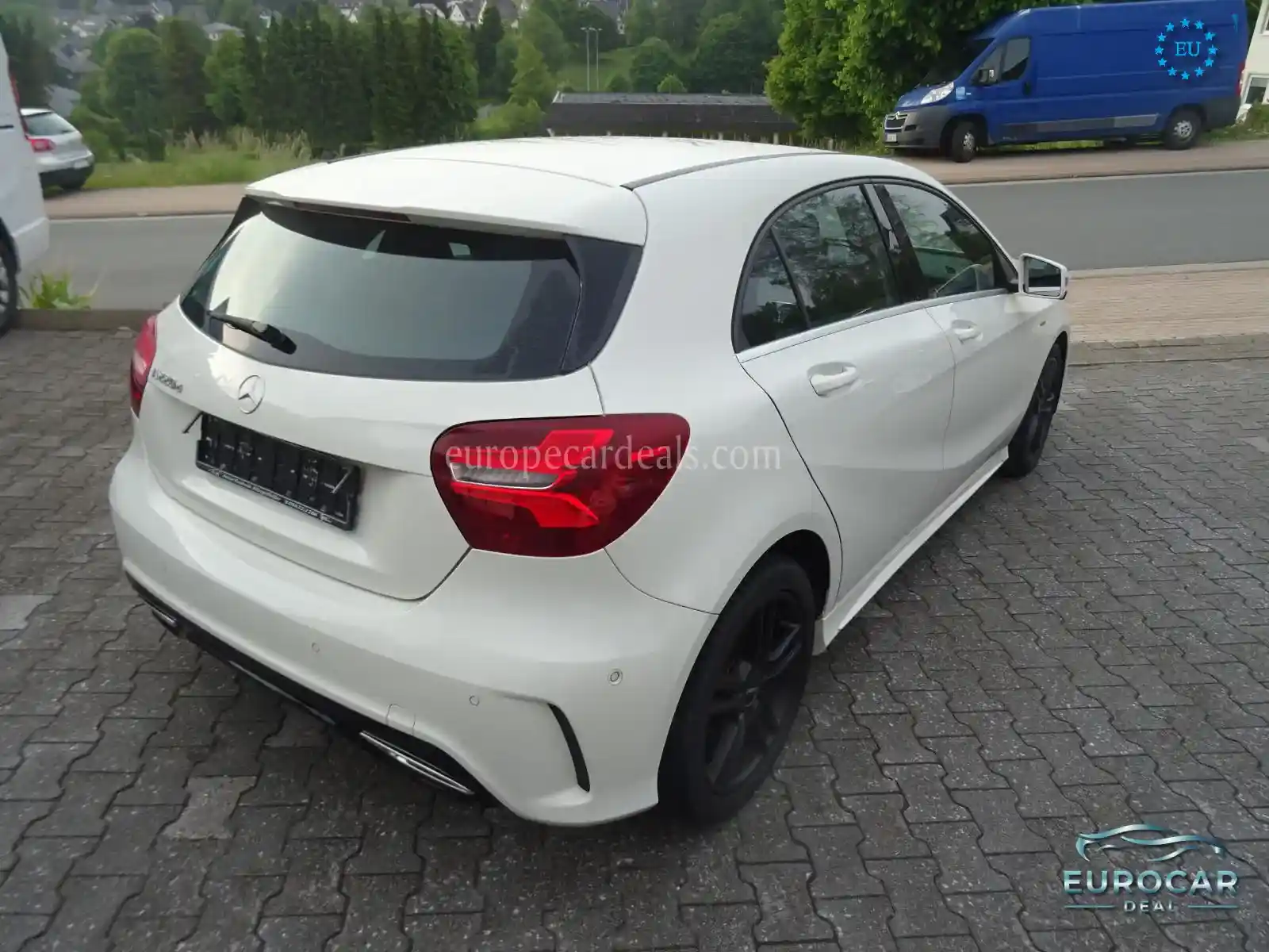 Mercedes-Benz A 220