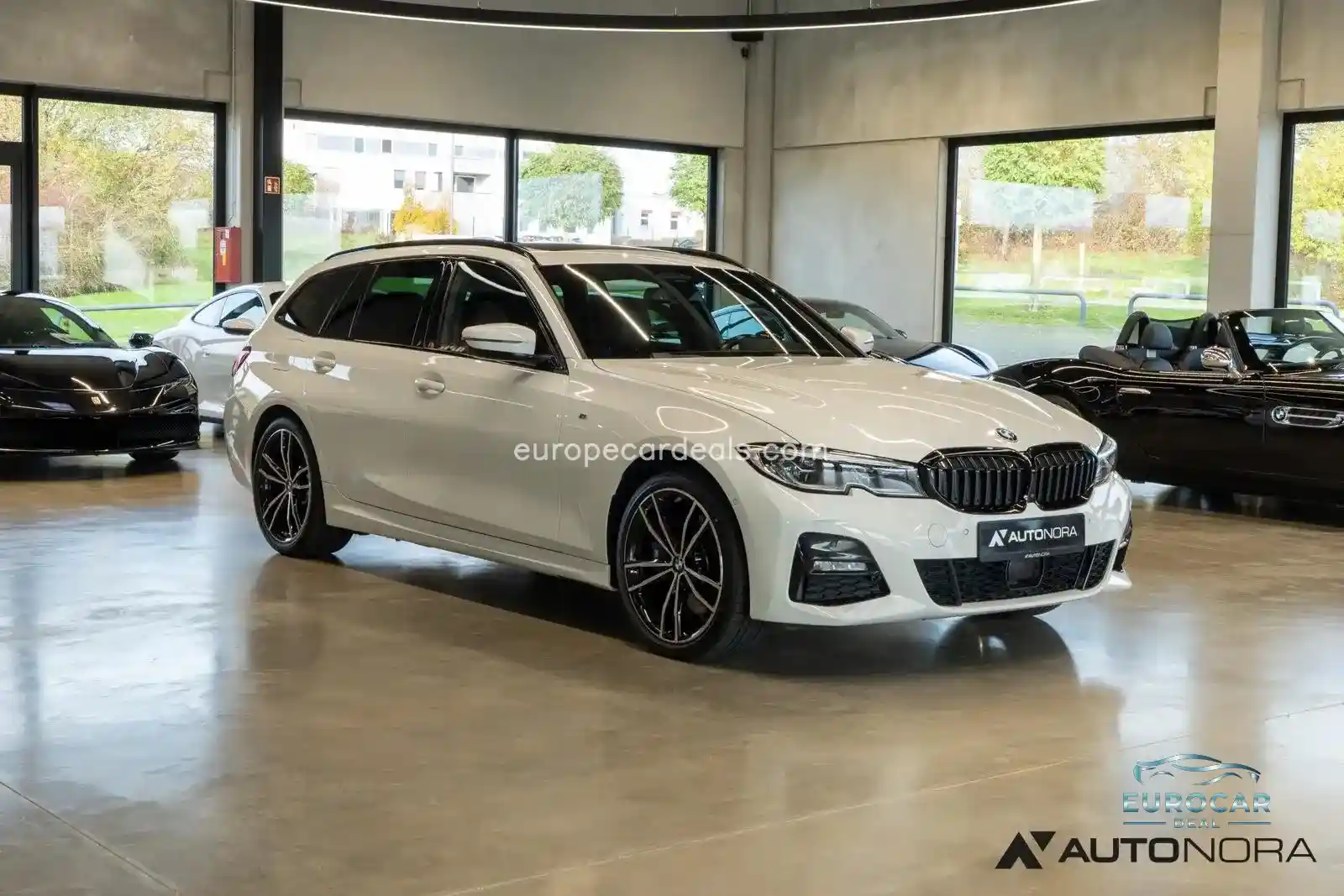 BMW 330