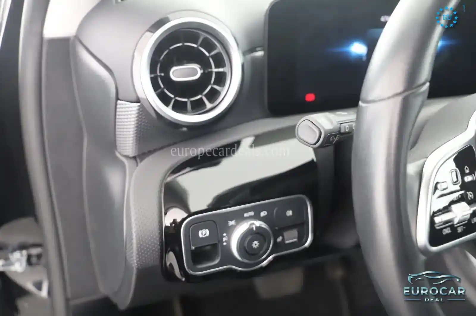 Mercedes-Benz A 220