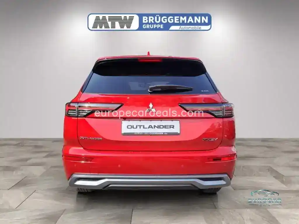 Mitsubishi Plug-in Hybrid Outlander