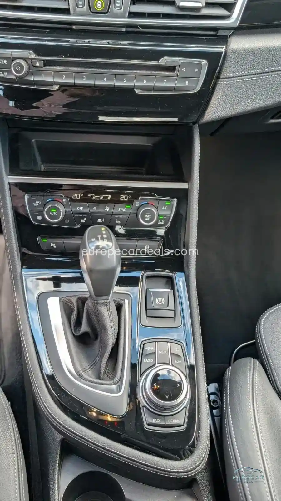 BMW 220